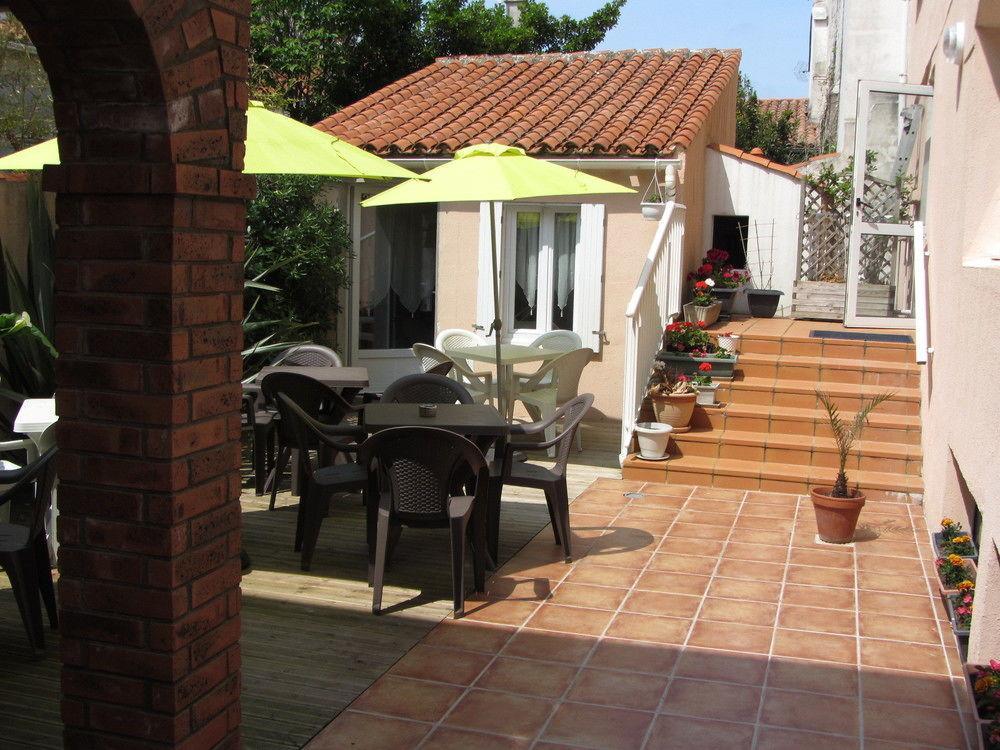 Hotel & Cantine De La Plage Les Sables-dʼOlonne Eksteriør billede
